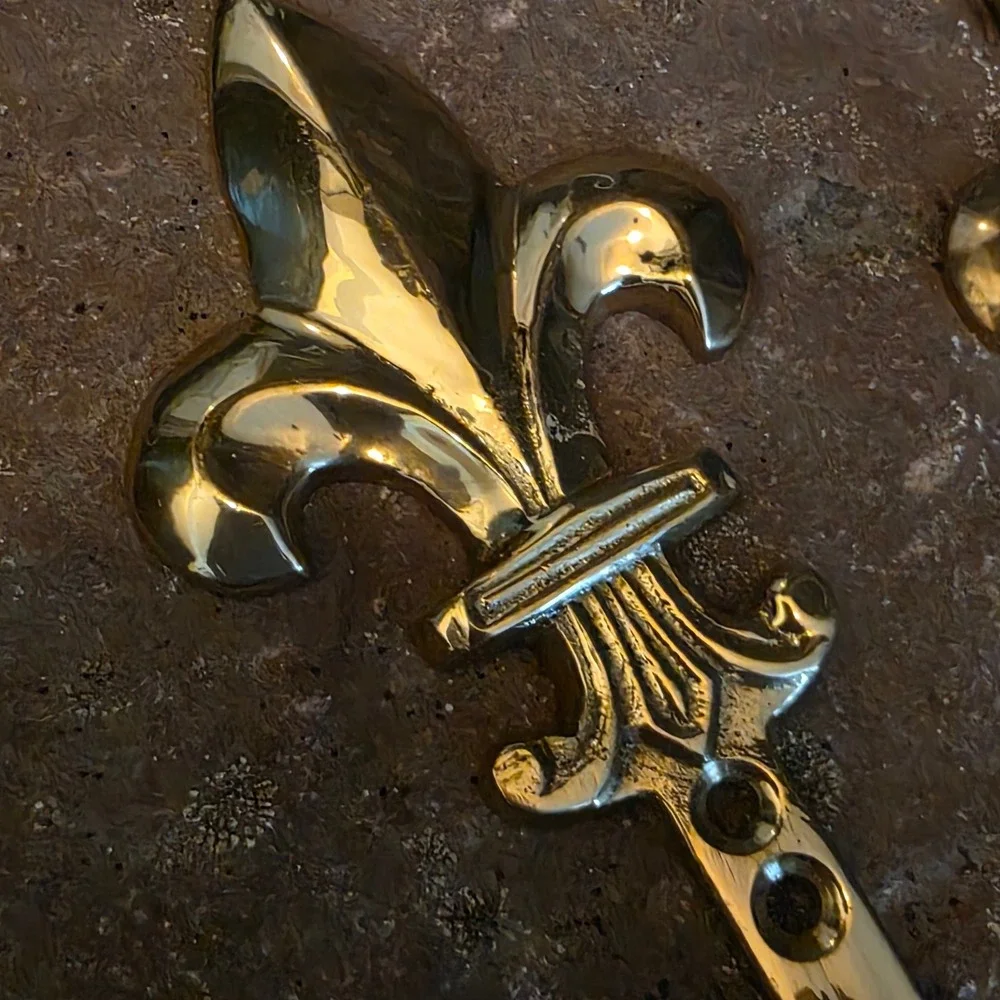 Vintage Brass Fleur De Lis Wall Hooks Set of 2 Gold French Country Decor 6.75in